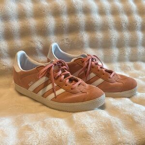 adidas Suede Low-Top Sneakers in Dusty Pink with White Stripes